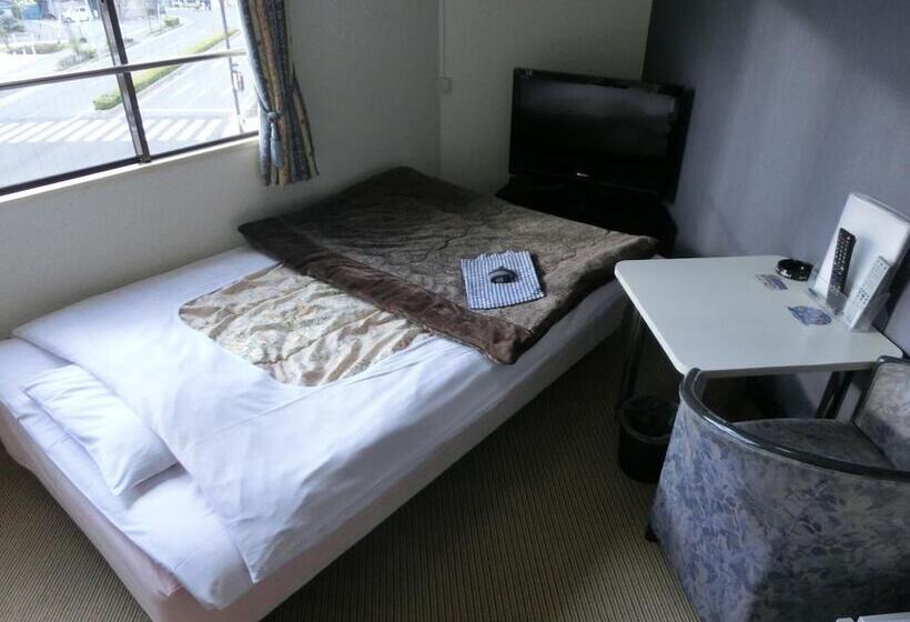 Biz Hotel Shiojiri Ekimae