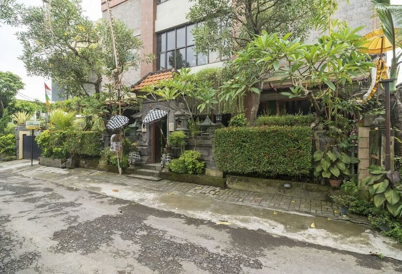 فندق Capital O 612 Dante Guesthouse