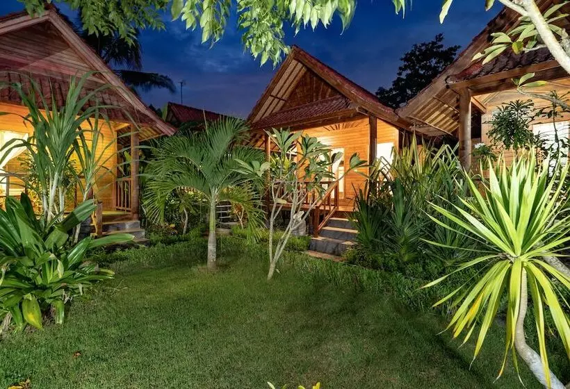 هتل Dream Beach Inn