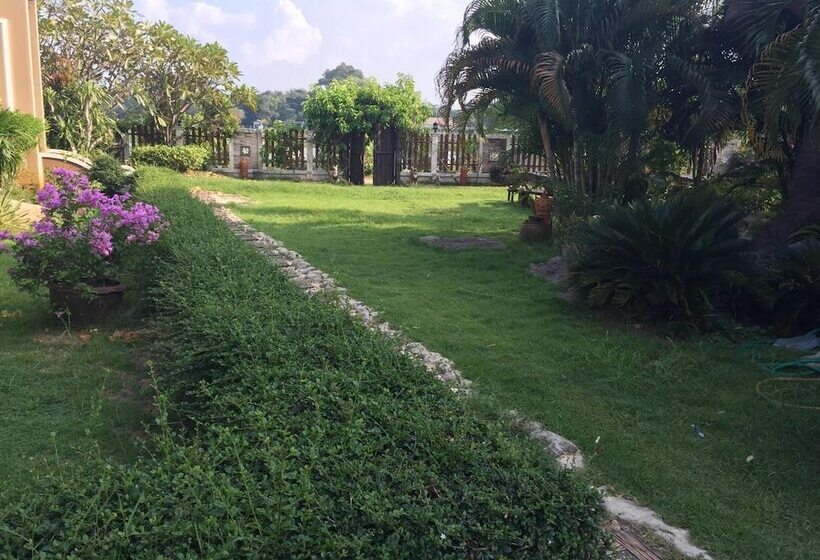 فندق Huaymuang Apartment