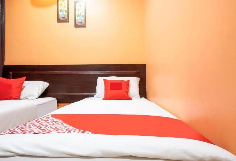 בית מלון כפרי Highway Times Inn