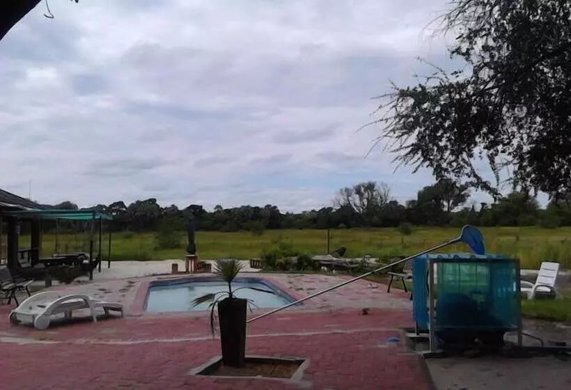 هتل Kesmo Lodge