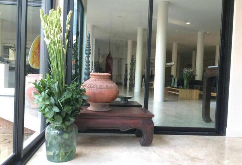 ホテル Silppa Phra Nakhon Si Ayutthaya