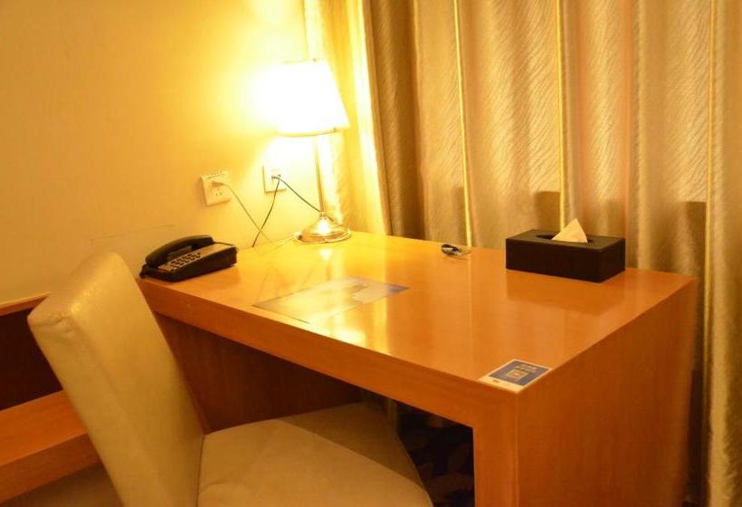 Hotel Metropolo, Wuhan, Wanda Residence, Riverside Avenue