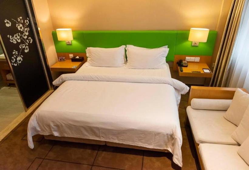 Hotel Metropolo, Wuhan, Wanda Residence, Riverside Avenue