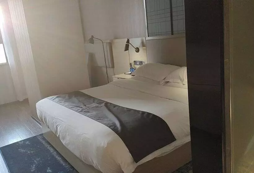 Hotel Echarm