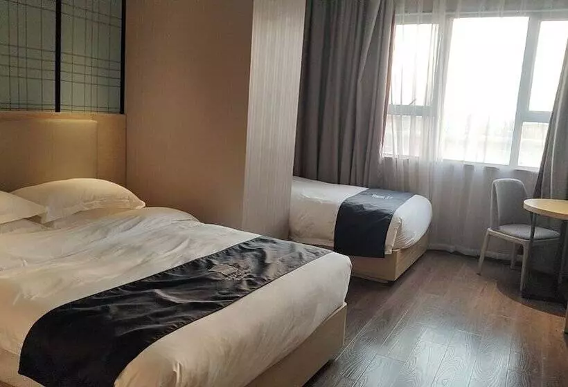 Hotel Echarm