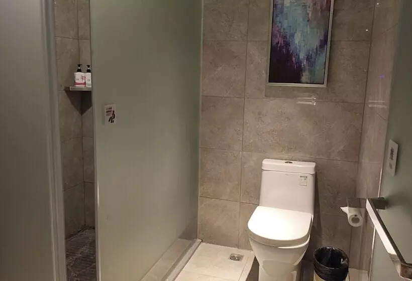 Hotel Echarm