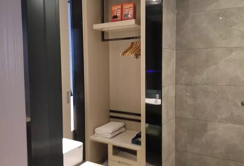 Hotel Echarm