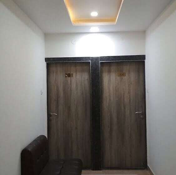 ホテル Goroomgo Galaxy Palace Bareli