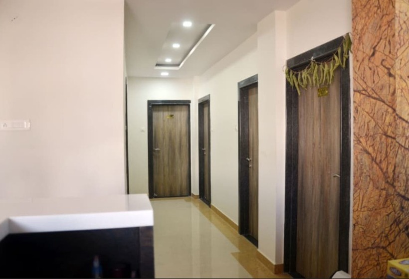 ホテル Goroomgo Galaxy Palace Bareli