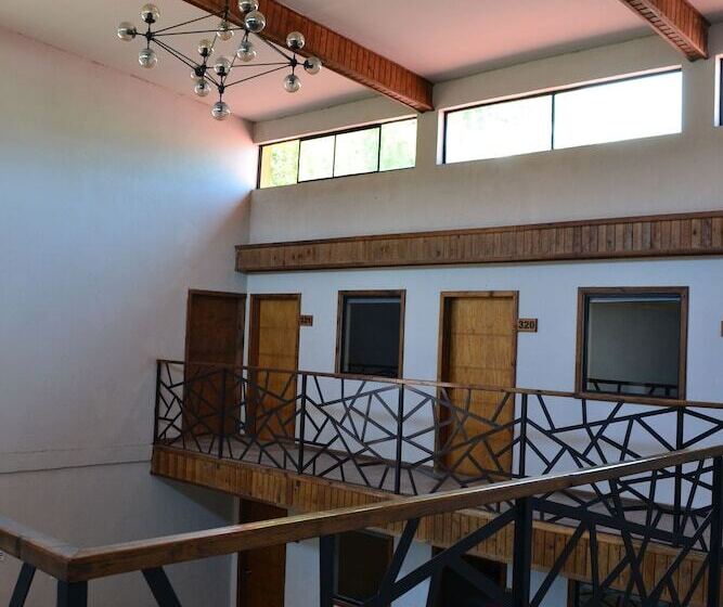 فندق Santa Cruz Plus