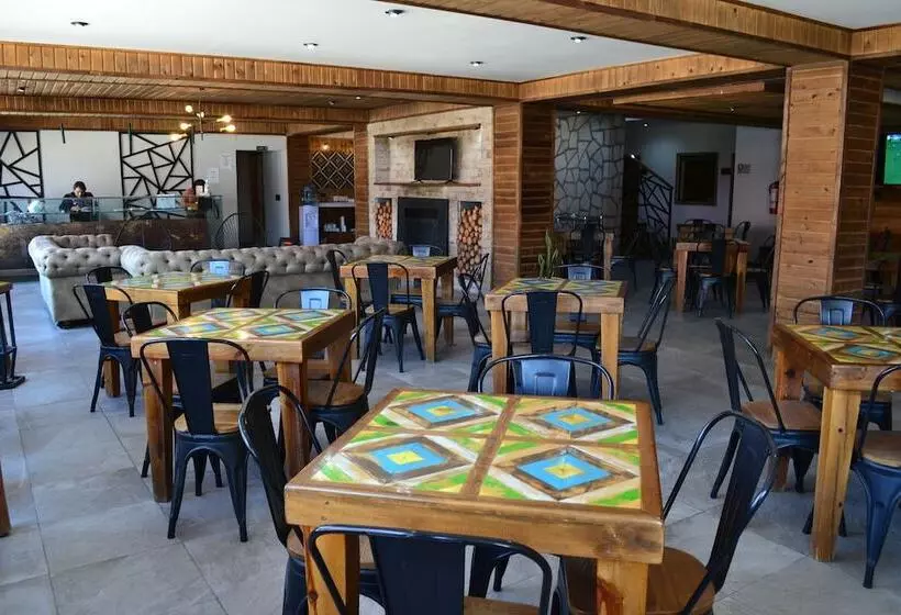 Hotelli Santa Cruz Plus