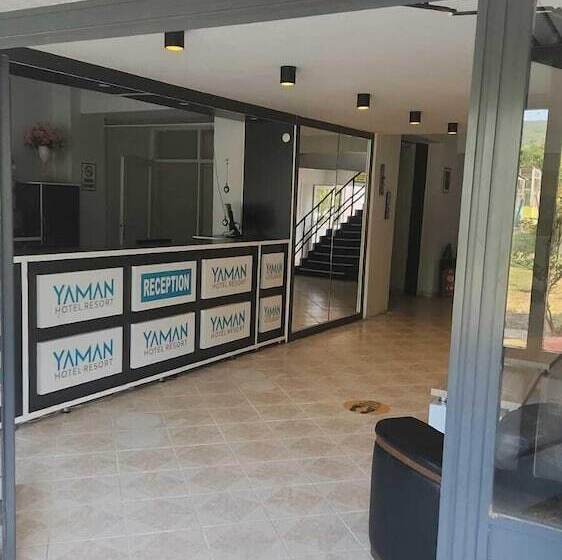 בית מלון כפרי Yaman Beach