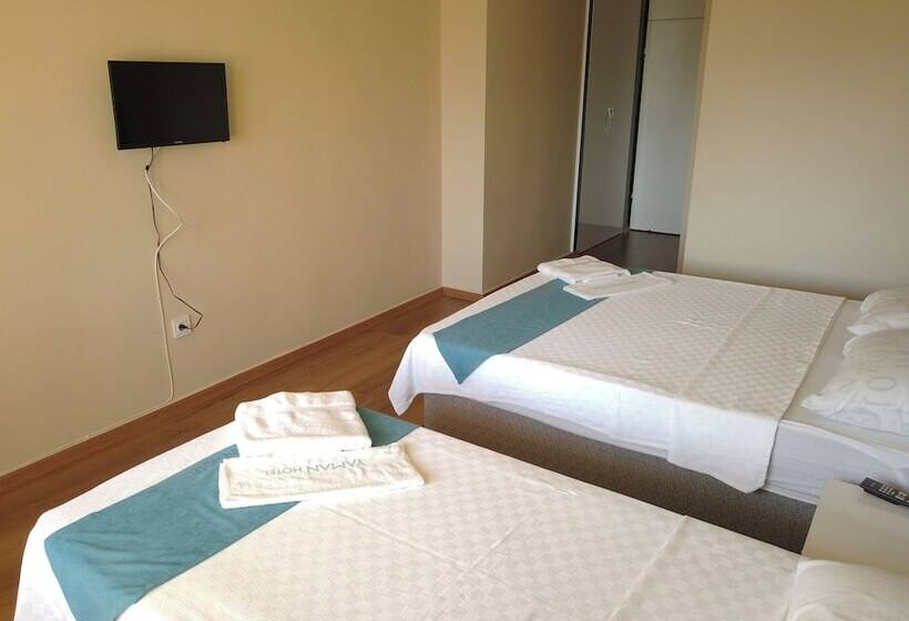 בית מלון כפרי Yaman Beach