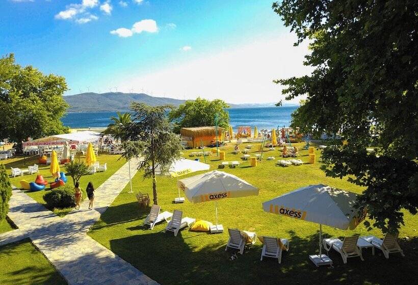 בית מלון כפרי Yaman Beach