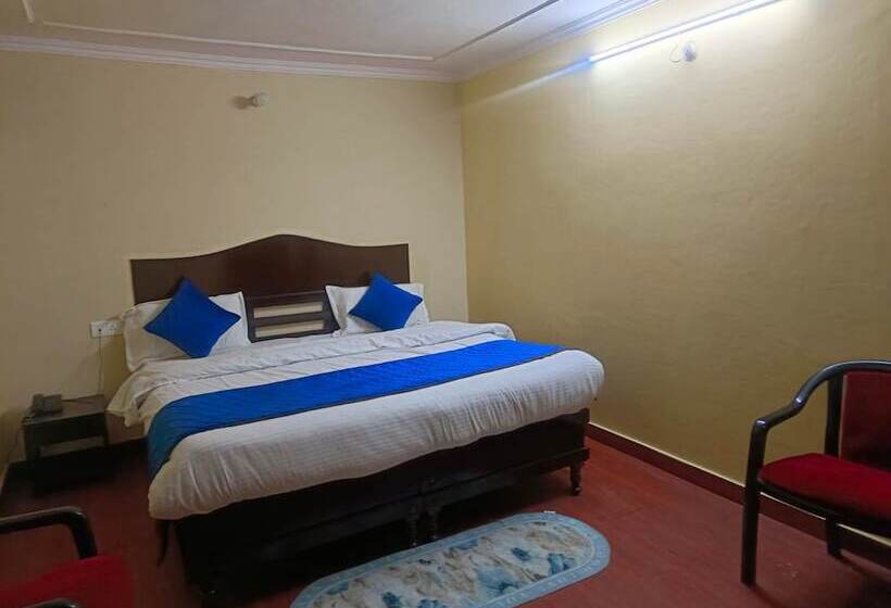 호텔 Goroomgo Chand Regency Nainital