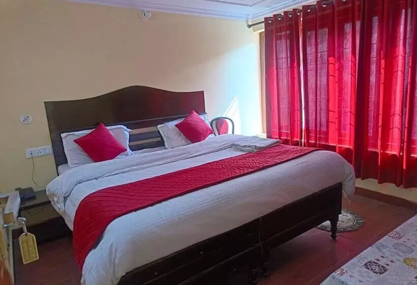 Hotelli Goroomgo Chand Regency Nainital