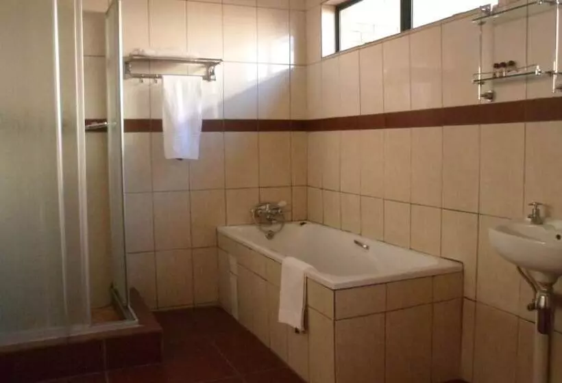 Airport Hotel Maun