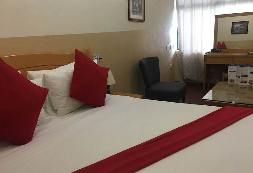 Airport Hotel Maun