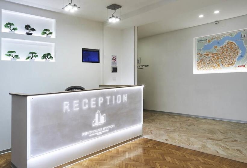 تختخواب و صبحانه Penthouse Station Luxury Apts Le Dimore