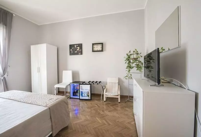 تختخواب و صبحانه Penthouse Station Luxury Apts Le Dimore