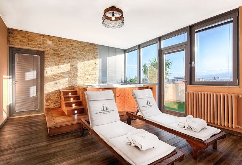 تختخواب و صبحانه Penthouse Station Luxury Apts Le Dimore