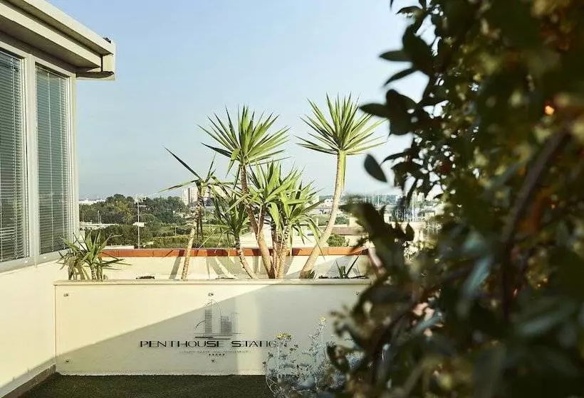 تختخواب و صبحانه Penthouse Station Luxury Apts Le Dimore