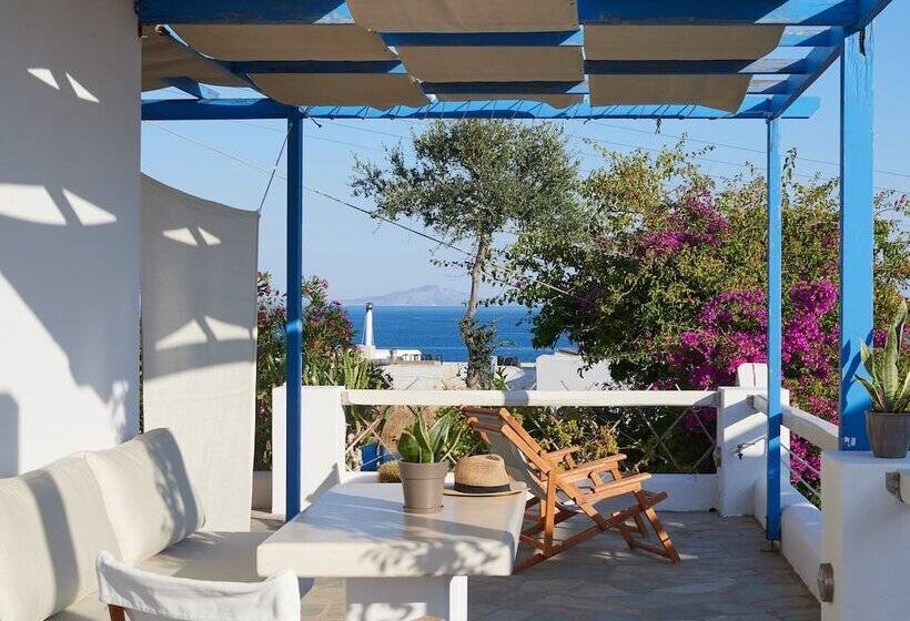 Cleopatra Seaside Homes, Logaras, Paros