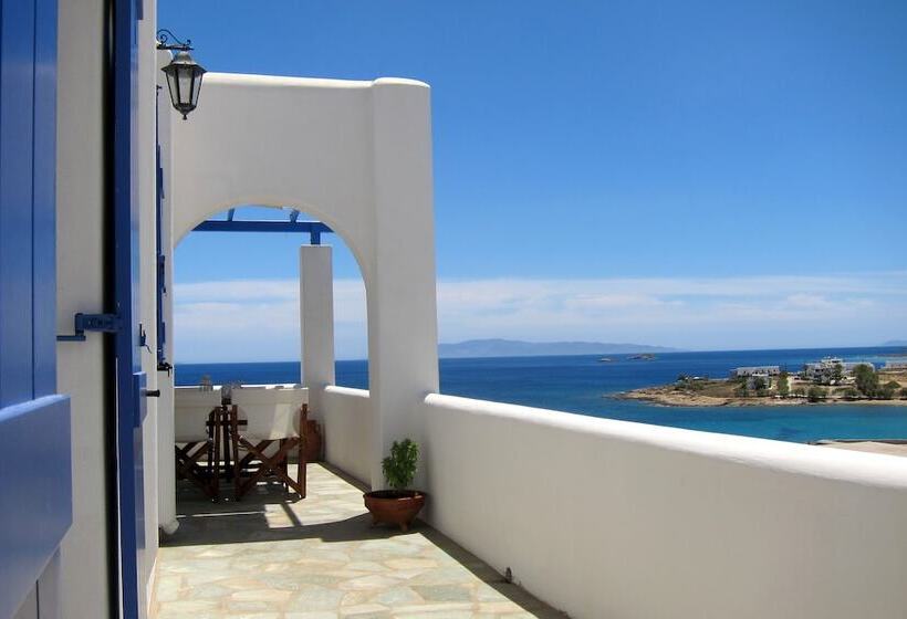 Cleopatra Seaside Homes, Logaras, Paros
