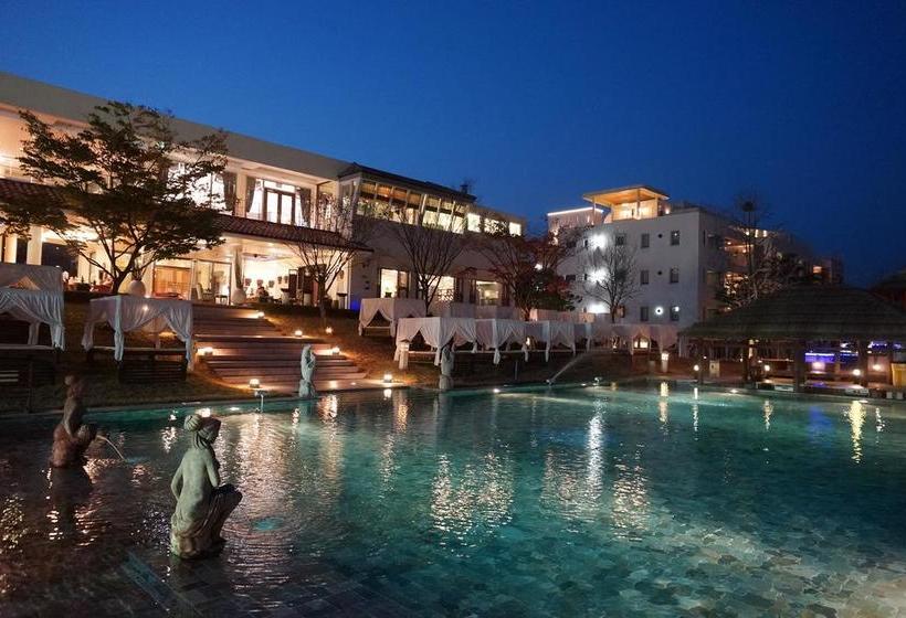 Club Inner Hotel & Resort