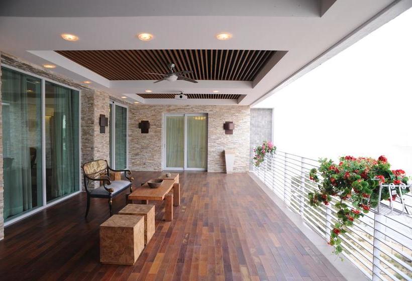 Club Inner Hotel & Resort