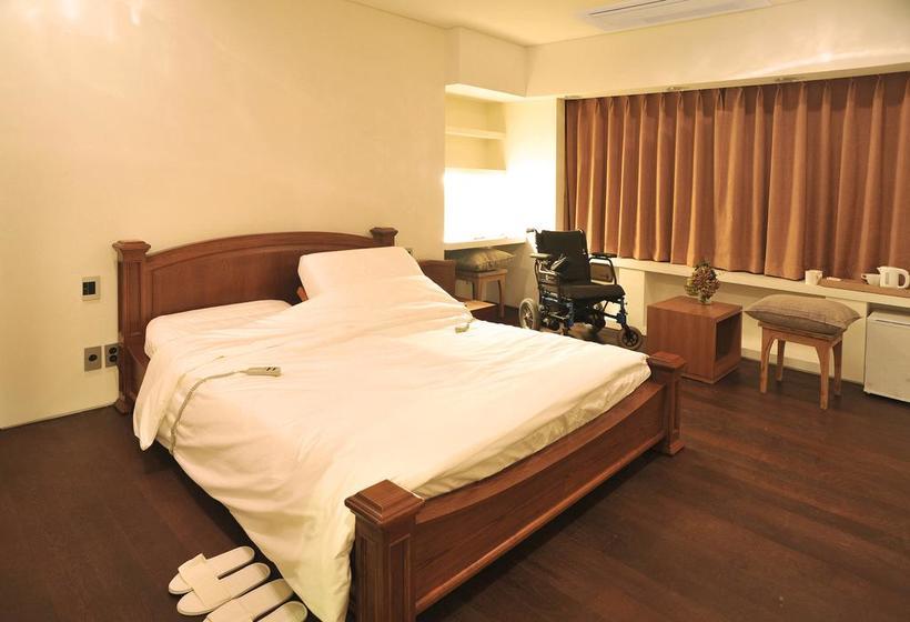 Club Inner Hotel & Resort