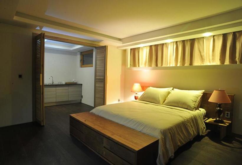 Club Inner Hotel & Resort