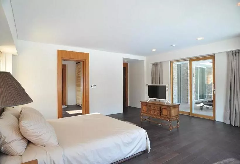 Club Inner Hotel & Resort