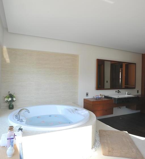 Club Inner Hotel & Resort