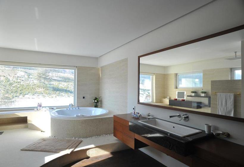 Club Inner Hotel & Resort