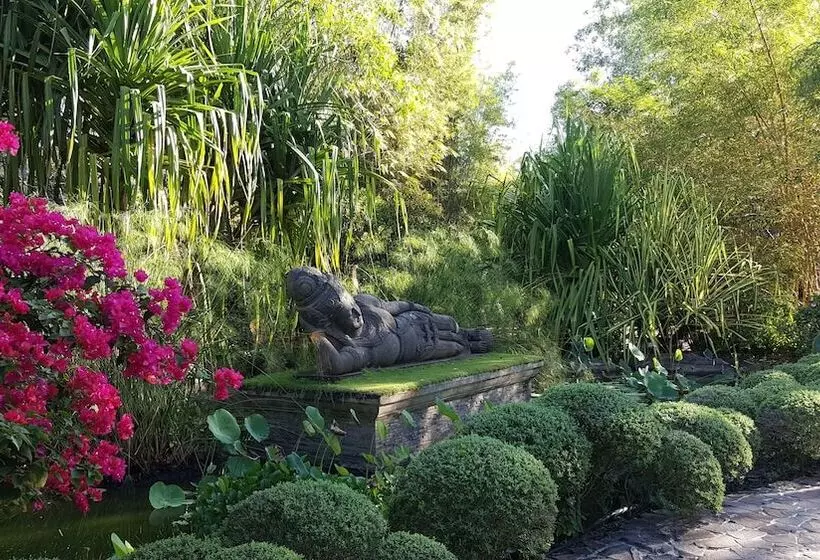 Donatela Resort And Sanctuary