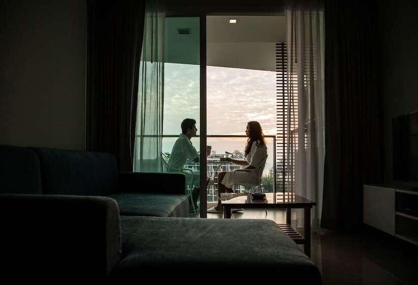 First Choice Grand Suites Sha Plus Extra