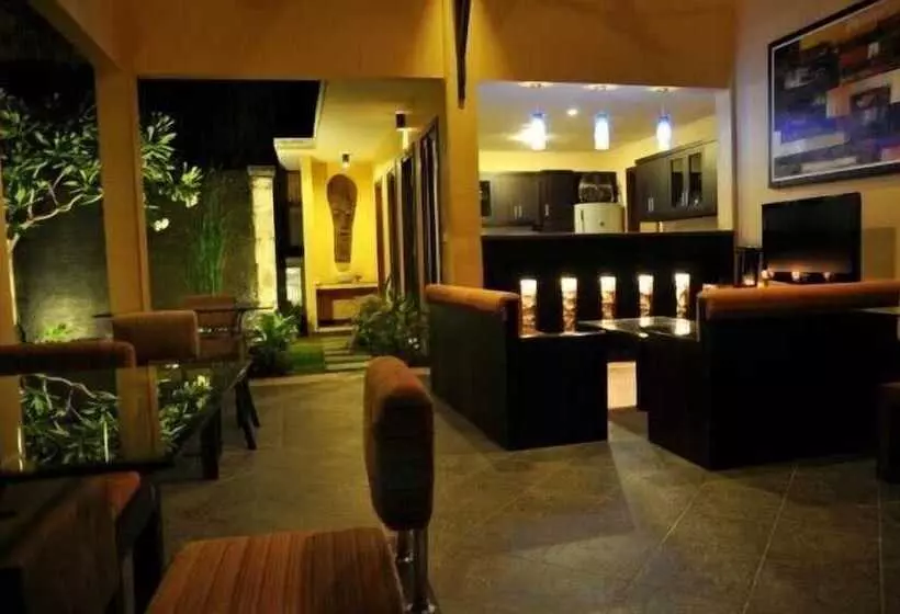 Hotelli Bali Au Naturel