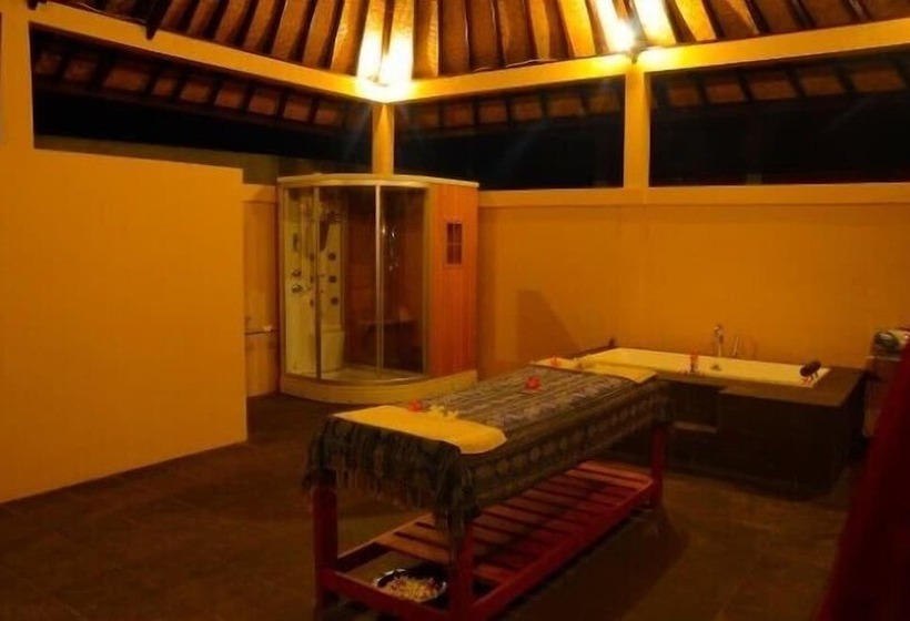 Отель Bali Au Naturel