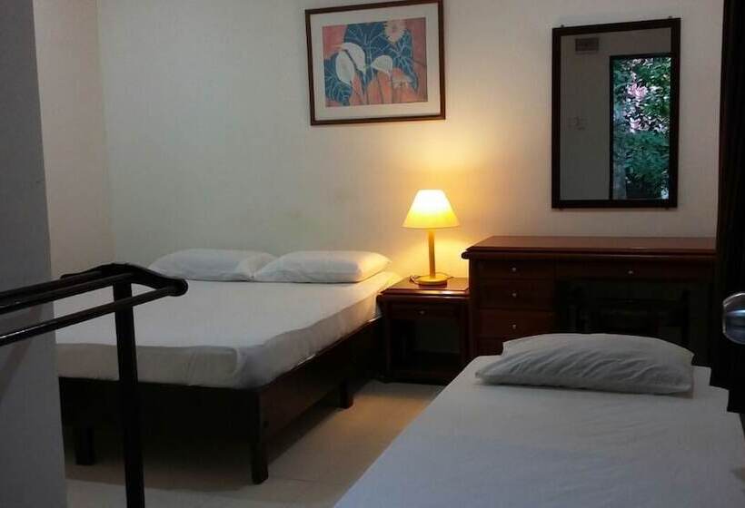 Отель Perhentian Tropicana Inn