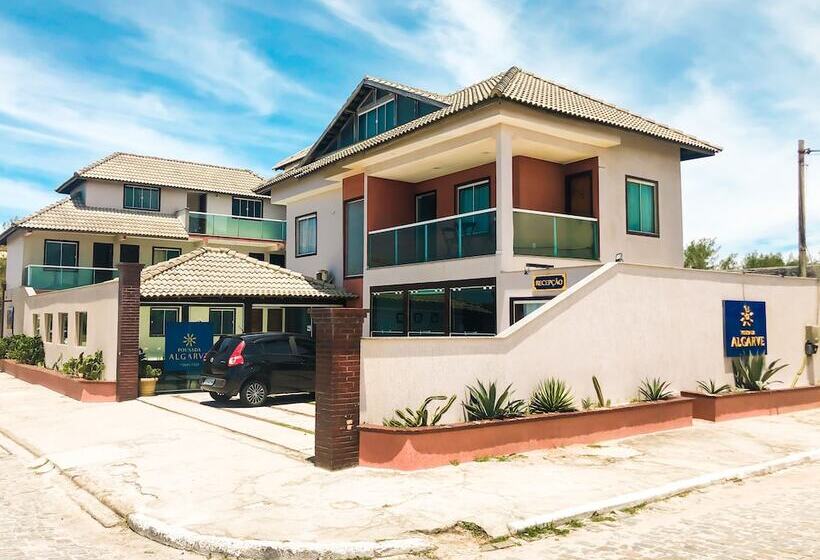 בית מלון כפרי Terra Nova Cabo Frio Front Beach