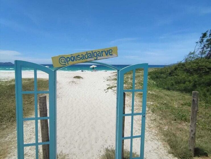 בית מלון כפרי Terra Nova Cabo Frio Front Beach