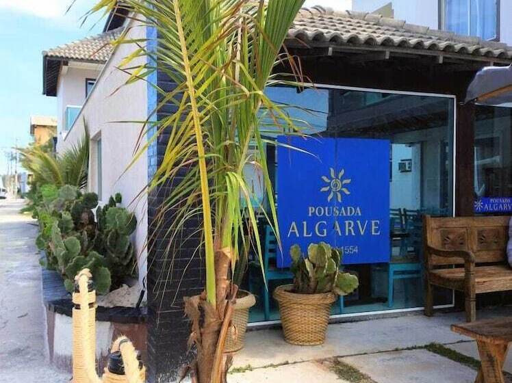 בית מלון כפרי Terra Nova Cabo Frio Front Beach