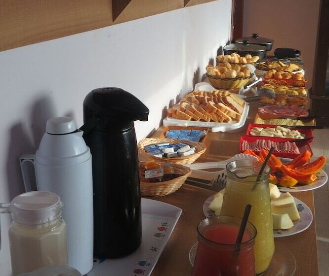 בית מלון כפרי Terra Nova Cabo Frio Front Beach