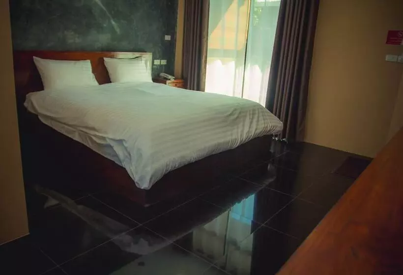 ホテル The Infinite Resort Nakhon Sawan