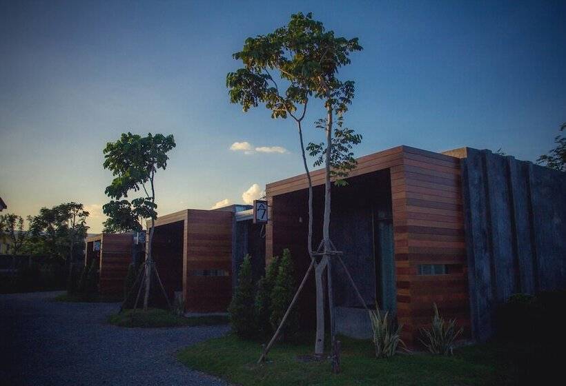 酒店 The Infinite Resort Nakhon Sawan