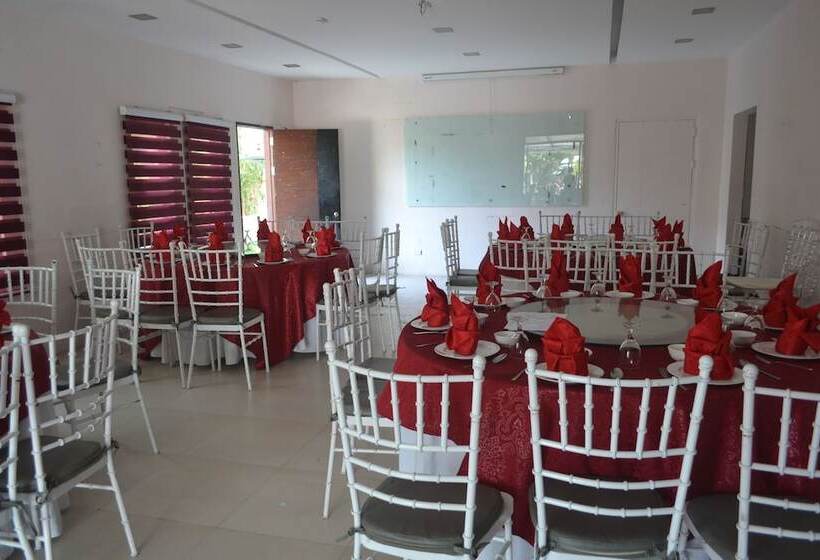 בית מלון כפרי Venue 88