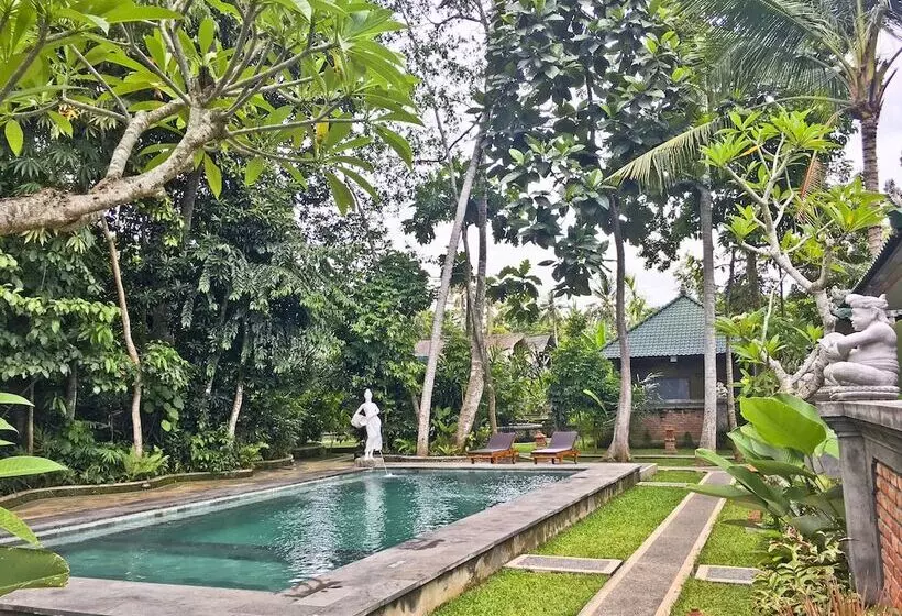 هتل Wana Ukir Ubud